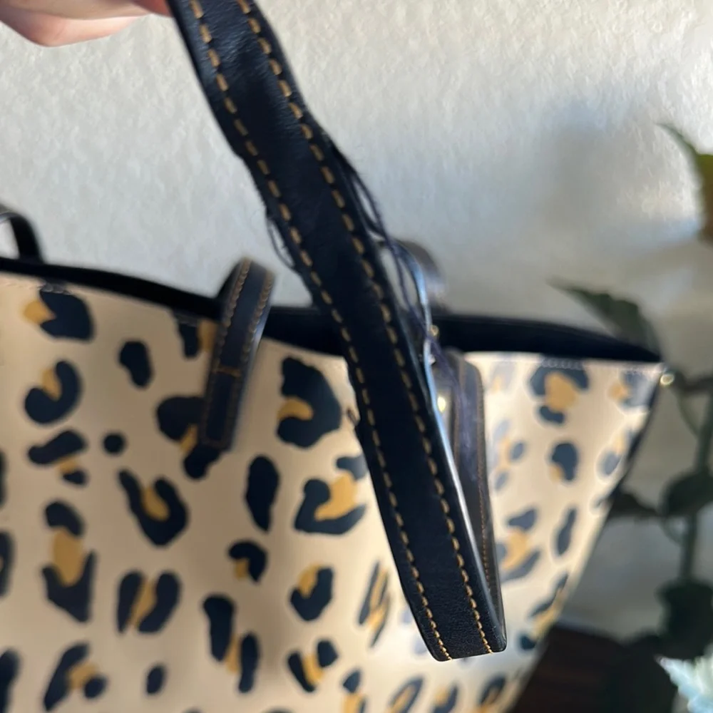 Coach Leopard Print Tote Bag - Picture 6 of 9